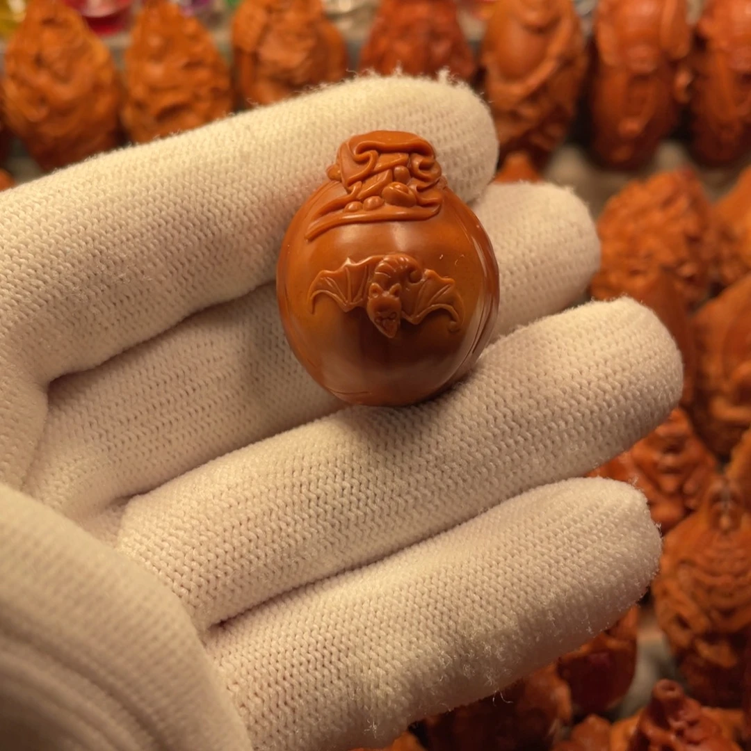 L***L手串/手链橄榄核手把件福袋