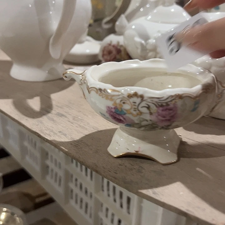 陶一个.5401111111没有盖子