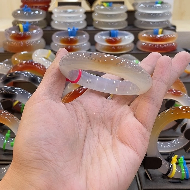 玛瑙/玉髓未镶嵌手镯6