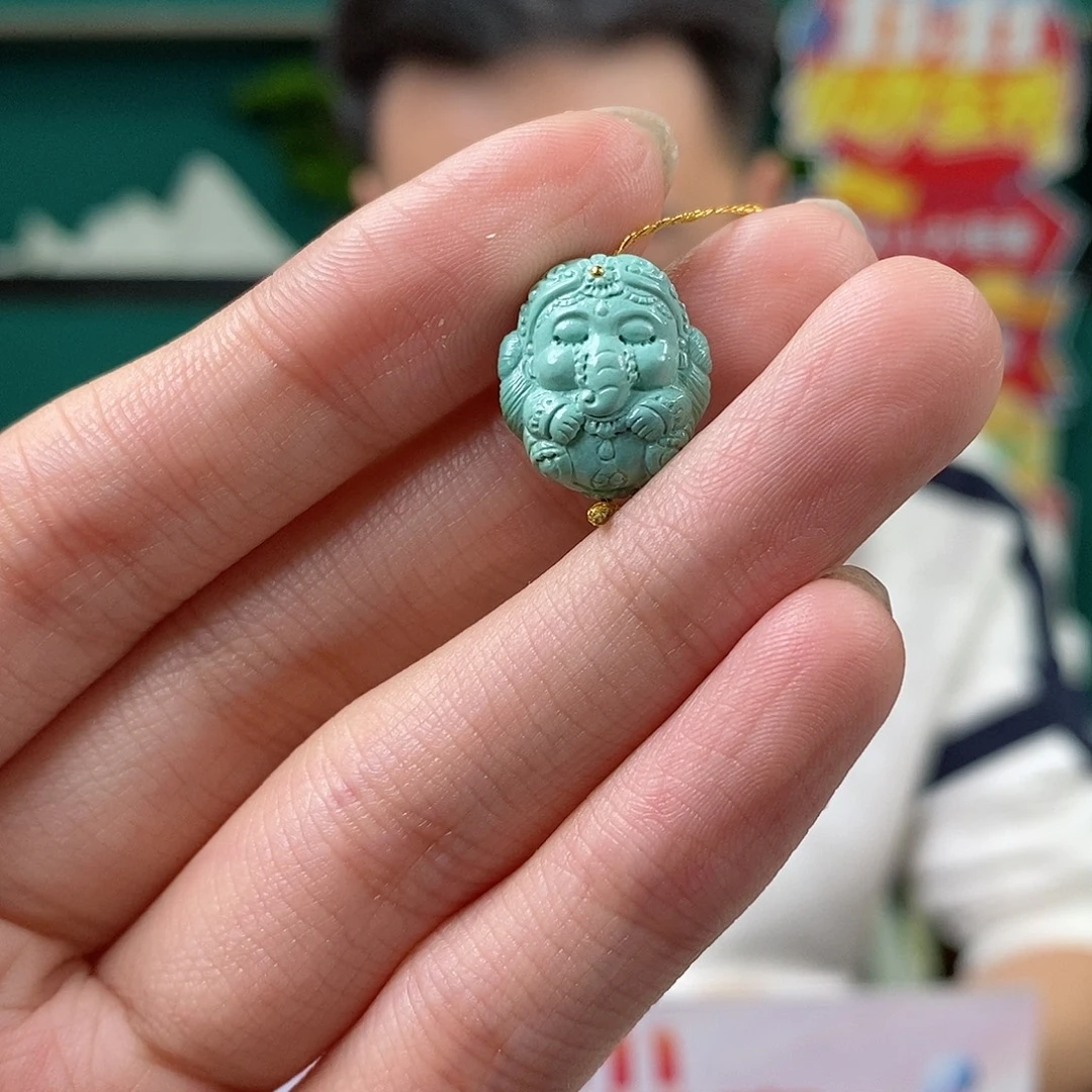 绿松石未镶嵌珠宝奇石