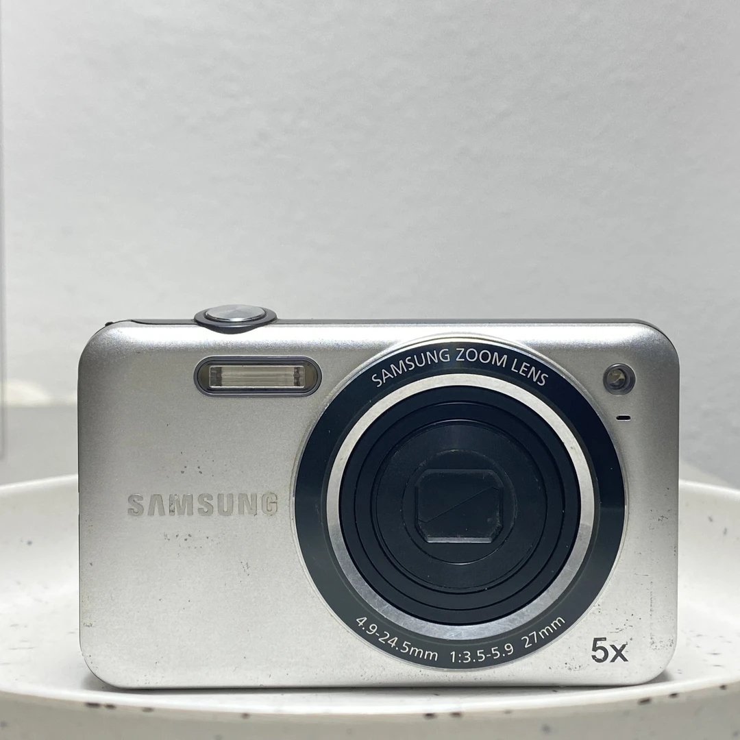 9新 Samsung/三星 三星ES73 1400万像素5倍变焦数码ccd