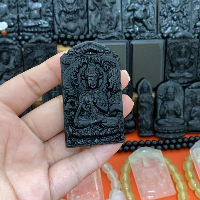 【闪购商品】未镶嵌蛇纹石玉颈饰百**润