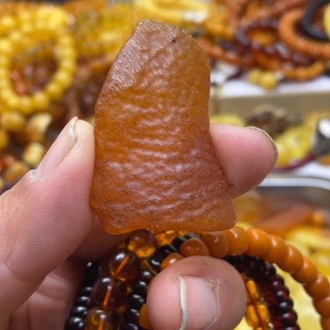 手串琥珀未镶嵌吊坠