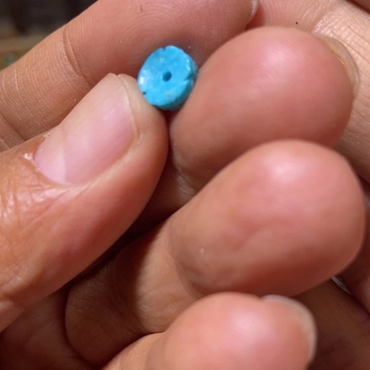 绿松石配饰未镶嵌