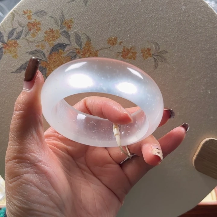 石英质玉未镶嵌手镯51-52