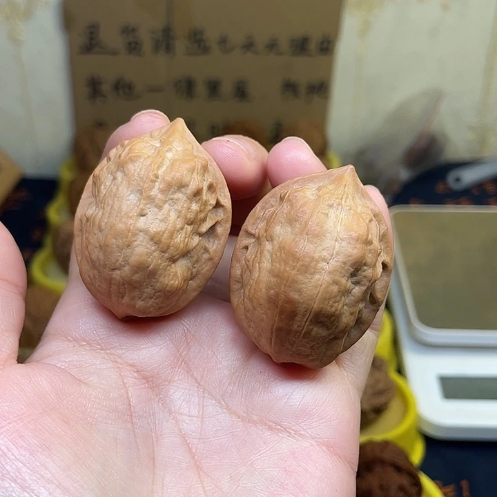 文玩核桃把件42、马头琴38