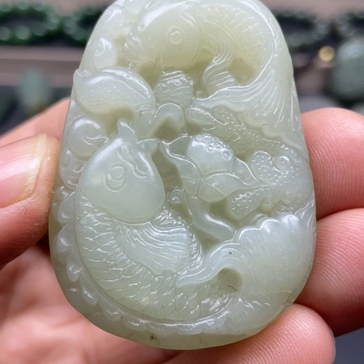 和田玉颈饰未镶嵌