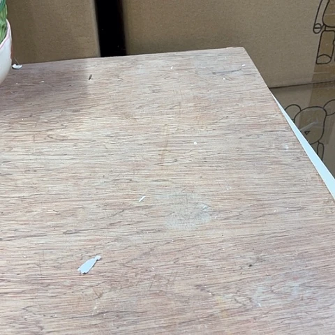 微瑕，不能明火，四个红色无盖