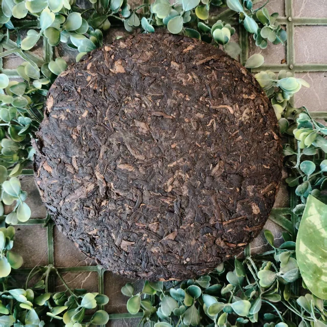 雨腾妹夫  J密“大罗金X”须M本源紫芽200g/饼 熟茶（7月17）