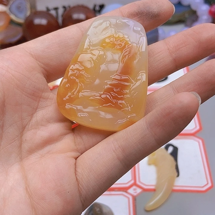 【闪购商品】玛瑙/玉髓未镶嵌珠宝半成品潮****者