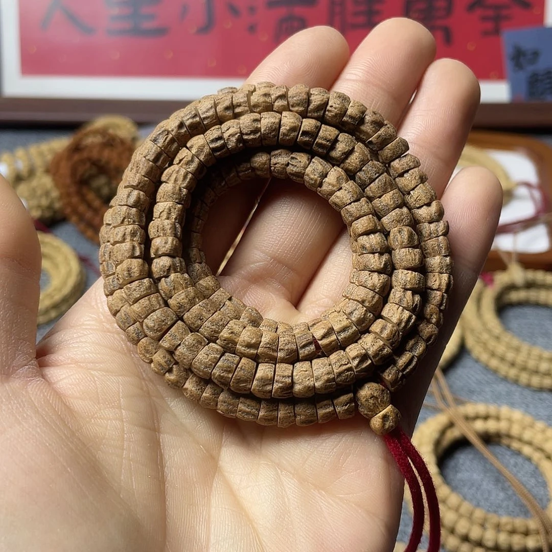 柏香籽/百香籽吊坠脏红皮特色大肠6.5+