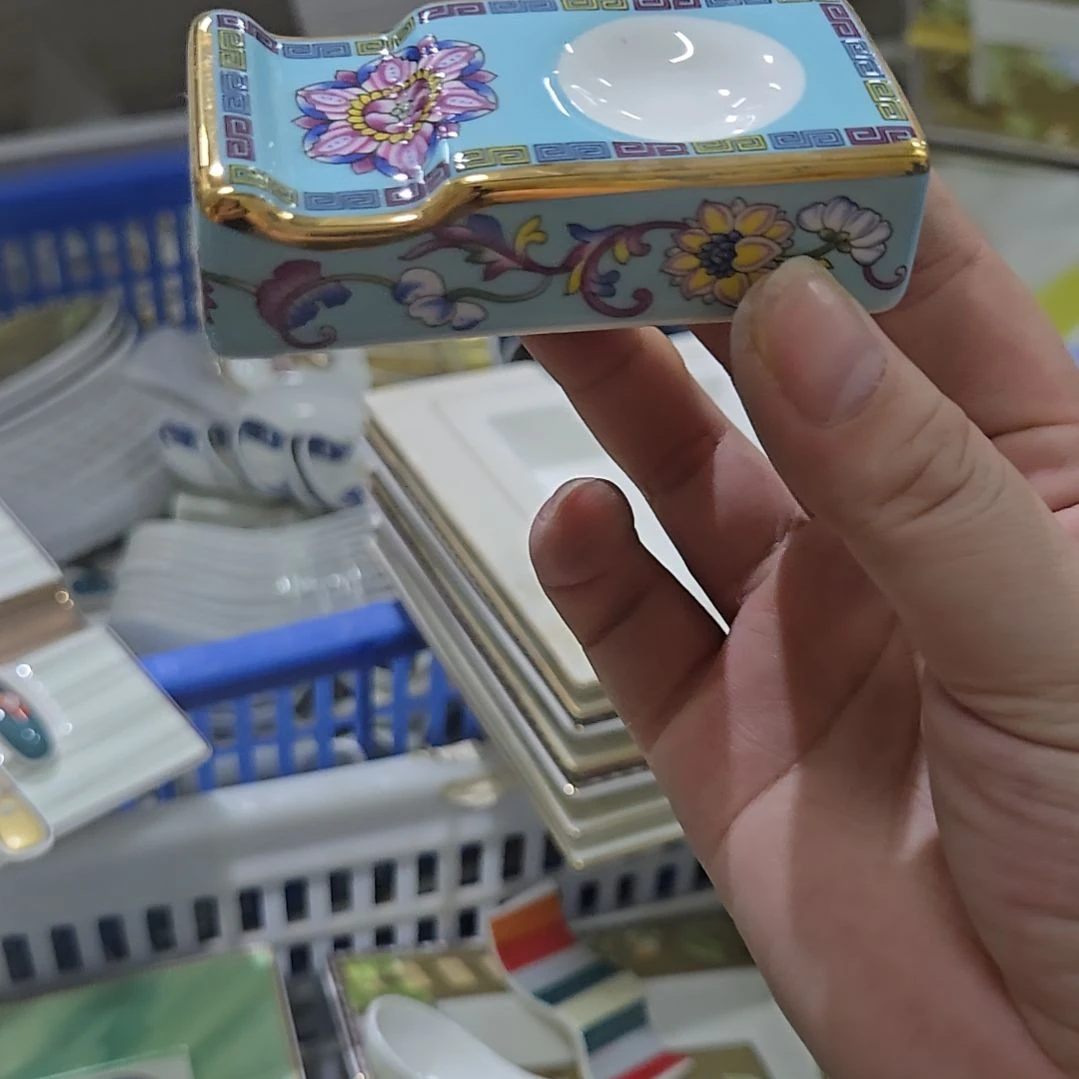 瓷片微瑕珐琅彩筷架6个66666666