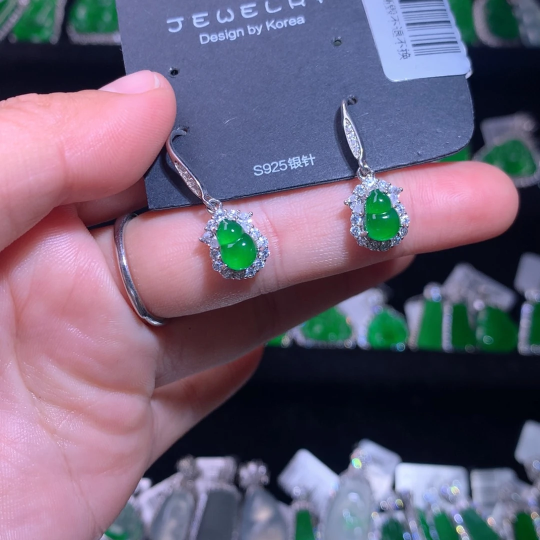 【闪购商品】颈饰银S925镶嵌翡翠天然翡翠