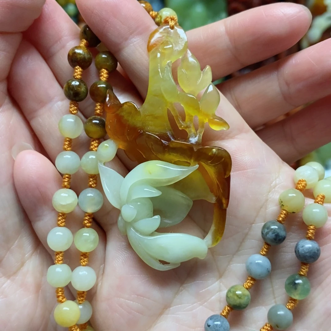 岫玉吊坠(赠链)未镶嵌