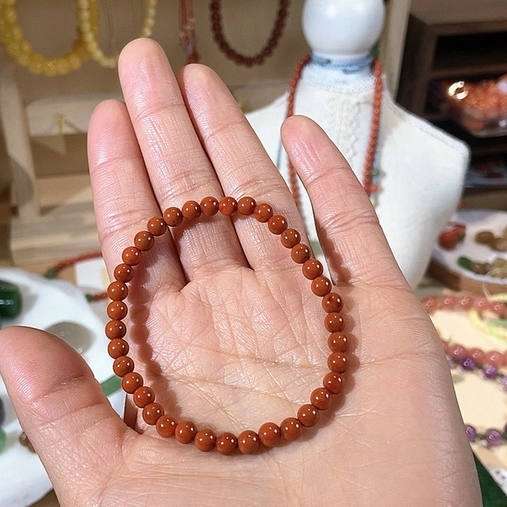 和田玉（糖玉）颈饰未镶嵌串