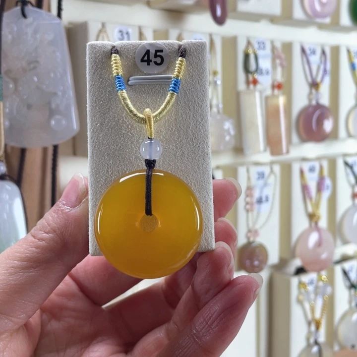 玛瑙/玉髓颈饰未镶嵌凯*琳