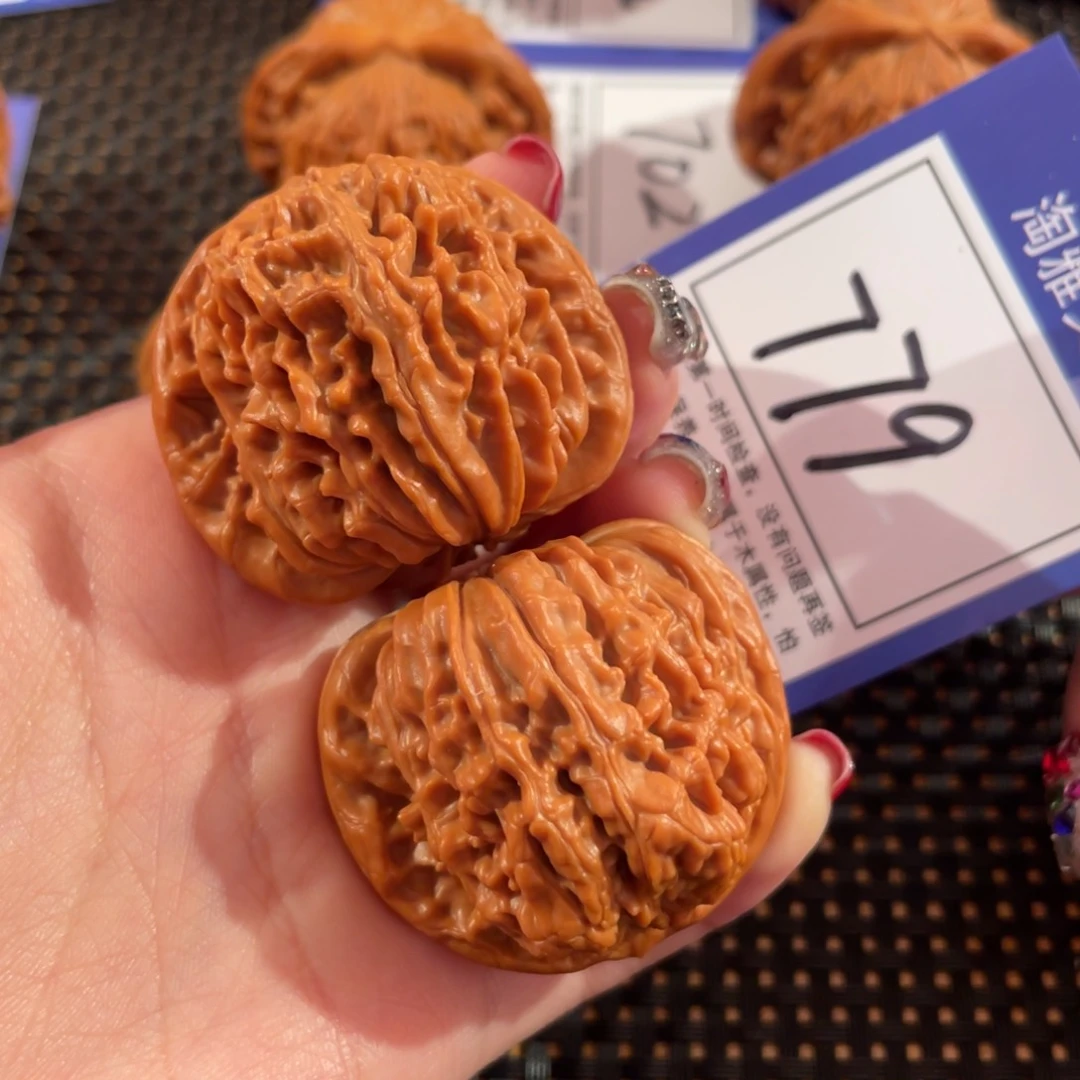 文玩核桃把件779号42尺楼
