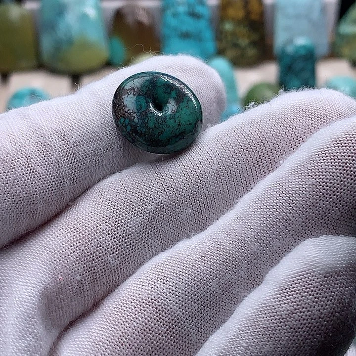 绿松石未镶嵌珠宝奇石直径16.6玉化平安扣