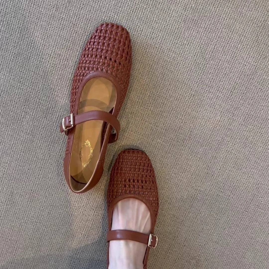 轻奢女鞋小众镂空复古编织一字带单鞋女2025夏季新款圆头平底女鞋