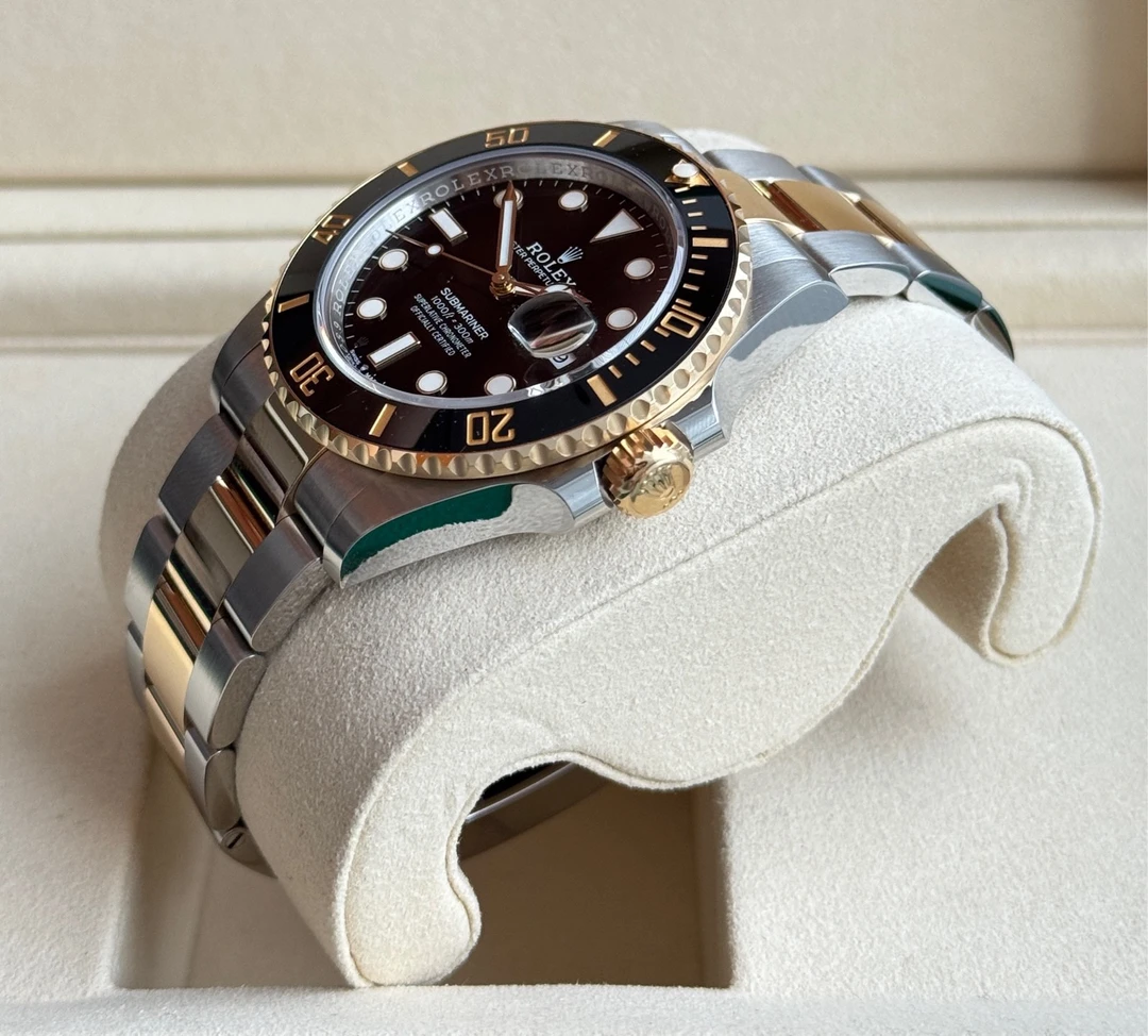 未使用 Rolex/劳力士 126613间金黑25年全新全套未使用