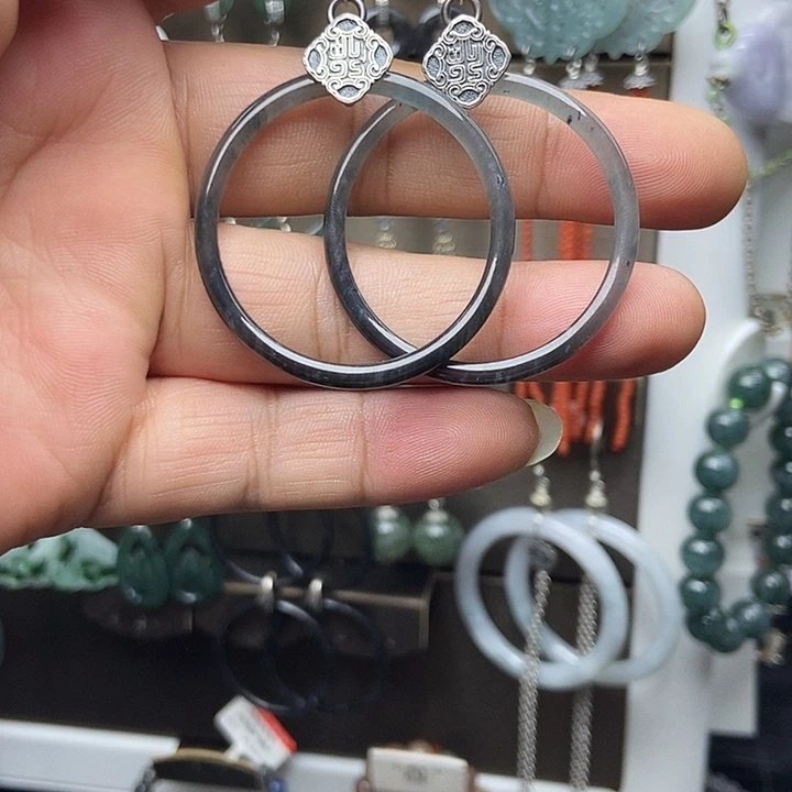 银S925镶嵌翡翠耳饰品质珠宝