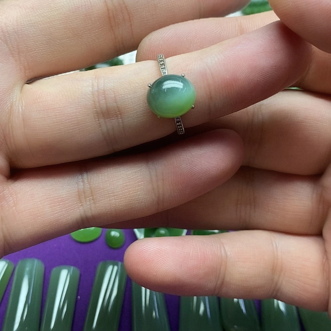 银S925镶嵌戒指和田玉（碧玉）