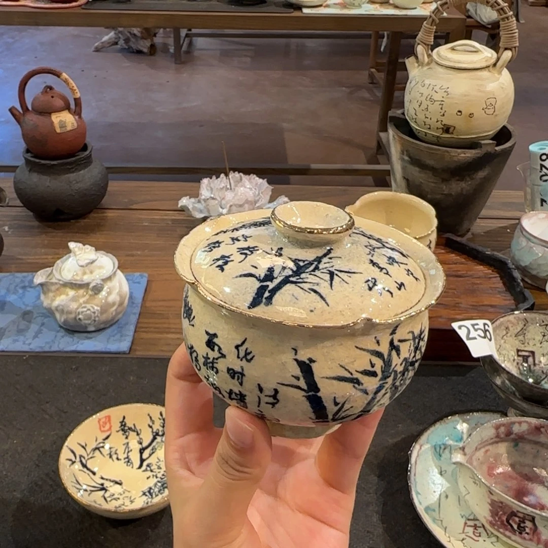 景德镇手作器皿了