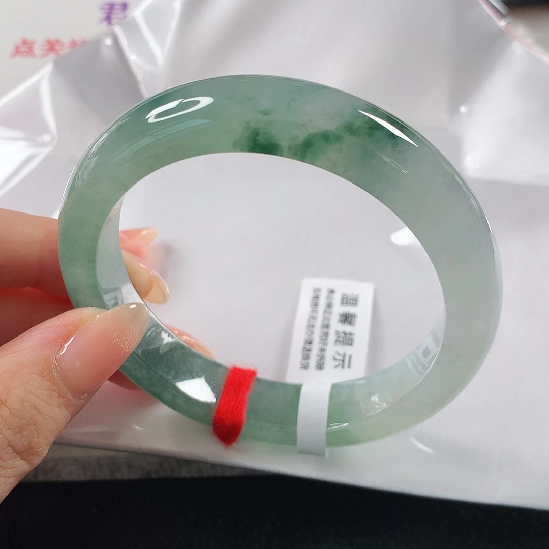 翡翠手镯未镶嵌 正圈①⑦⑨