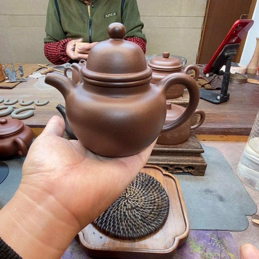 紫砂茶壶掇球壶（原矿底槽青320cv）