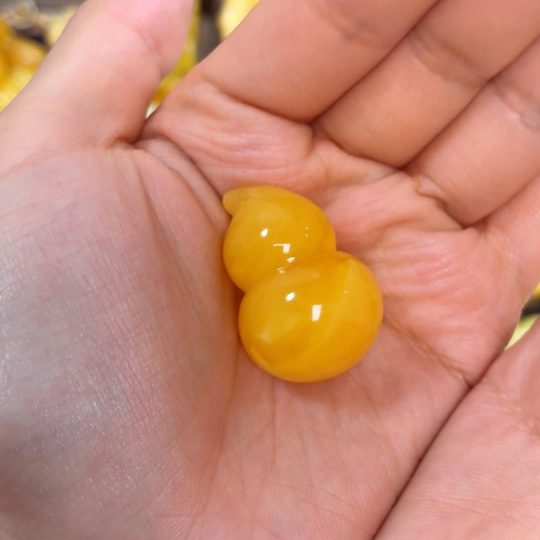 琥珀未镶嵌珠宝奇石葫芦