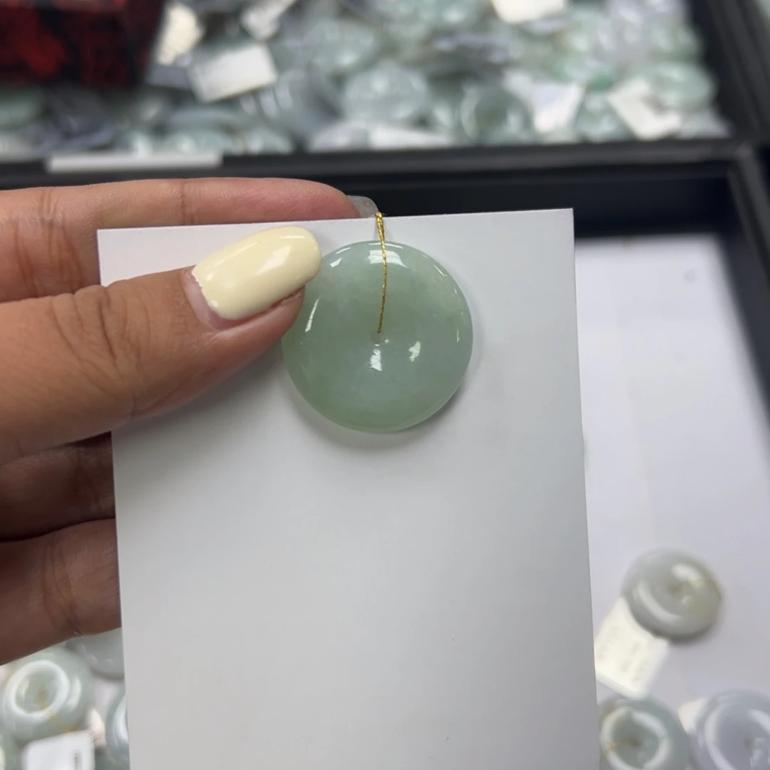 翡翠未镶嵌颈饰翡翠平安扣