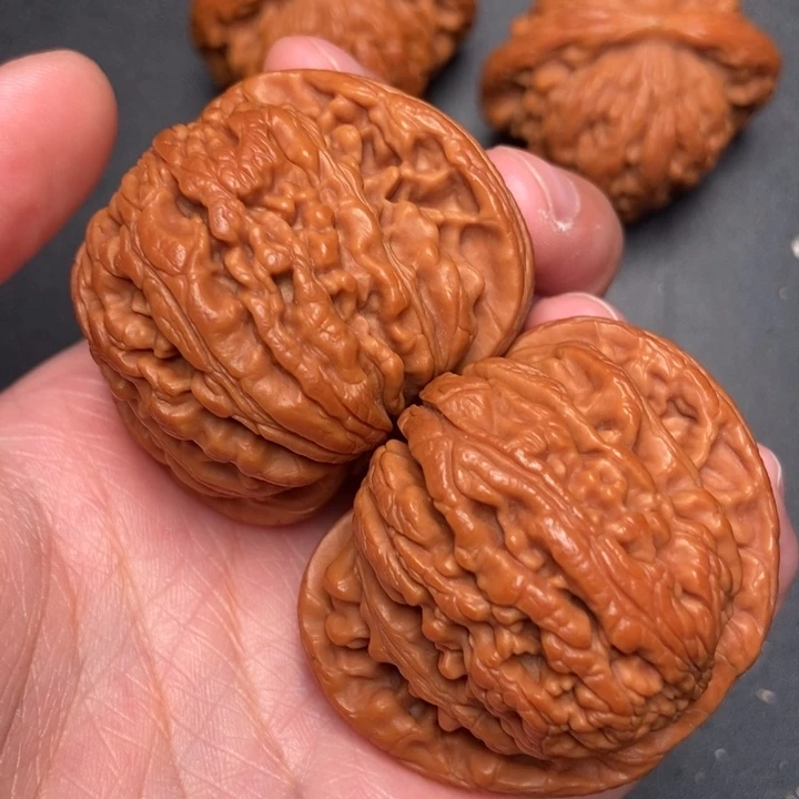 文玩核桃把件秦岭核桃文玩核桃