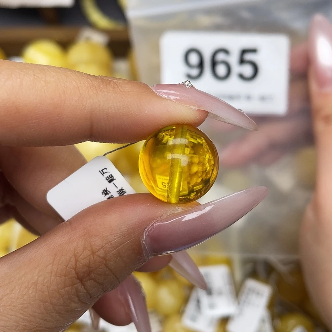 蜜蜡未镶嵌珠宝奇石15