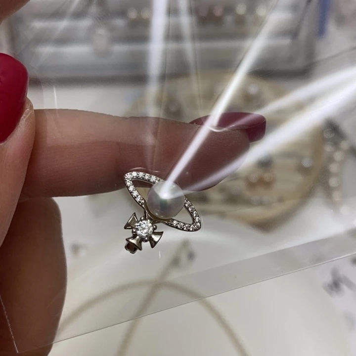 ᝰ***在淡水珍珠银S925镶嵌白珍珠西某后同款吊坠6m+