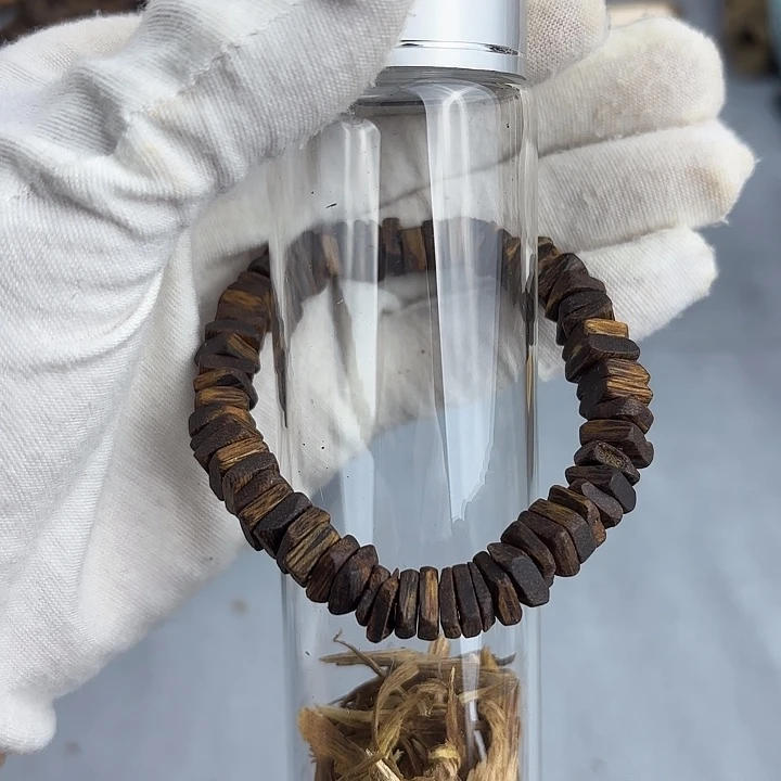 沉香碎屑沉香奇楠沉香沉水碎银珠单圈多样性发一