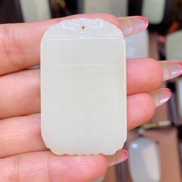 【闪购商品】颈饰未镶嵌和田玉