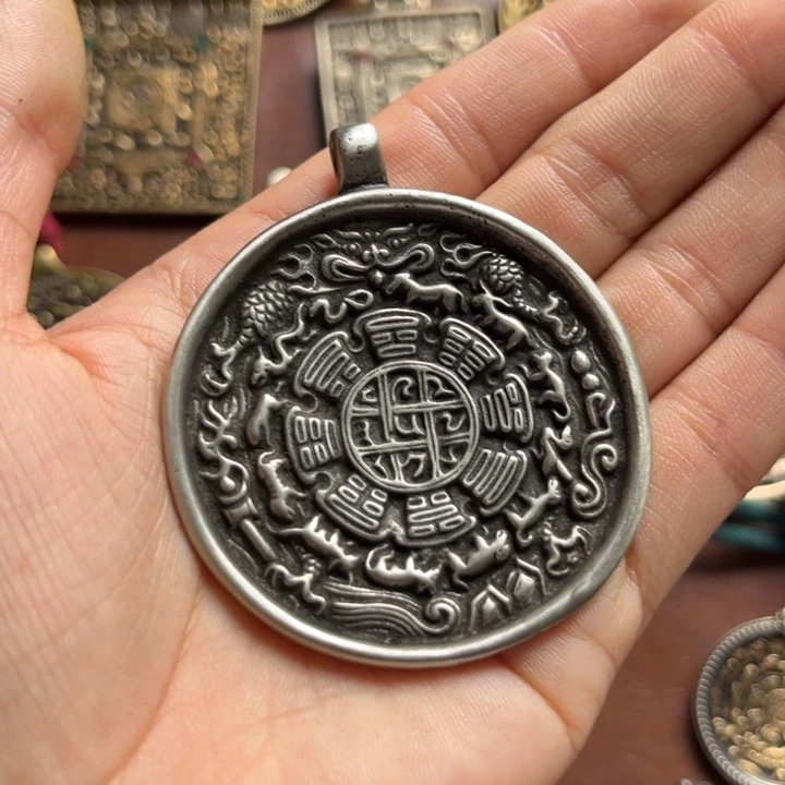 琉璃颈饰r***r喜欢的朋友