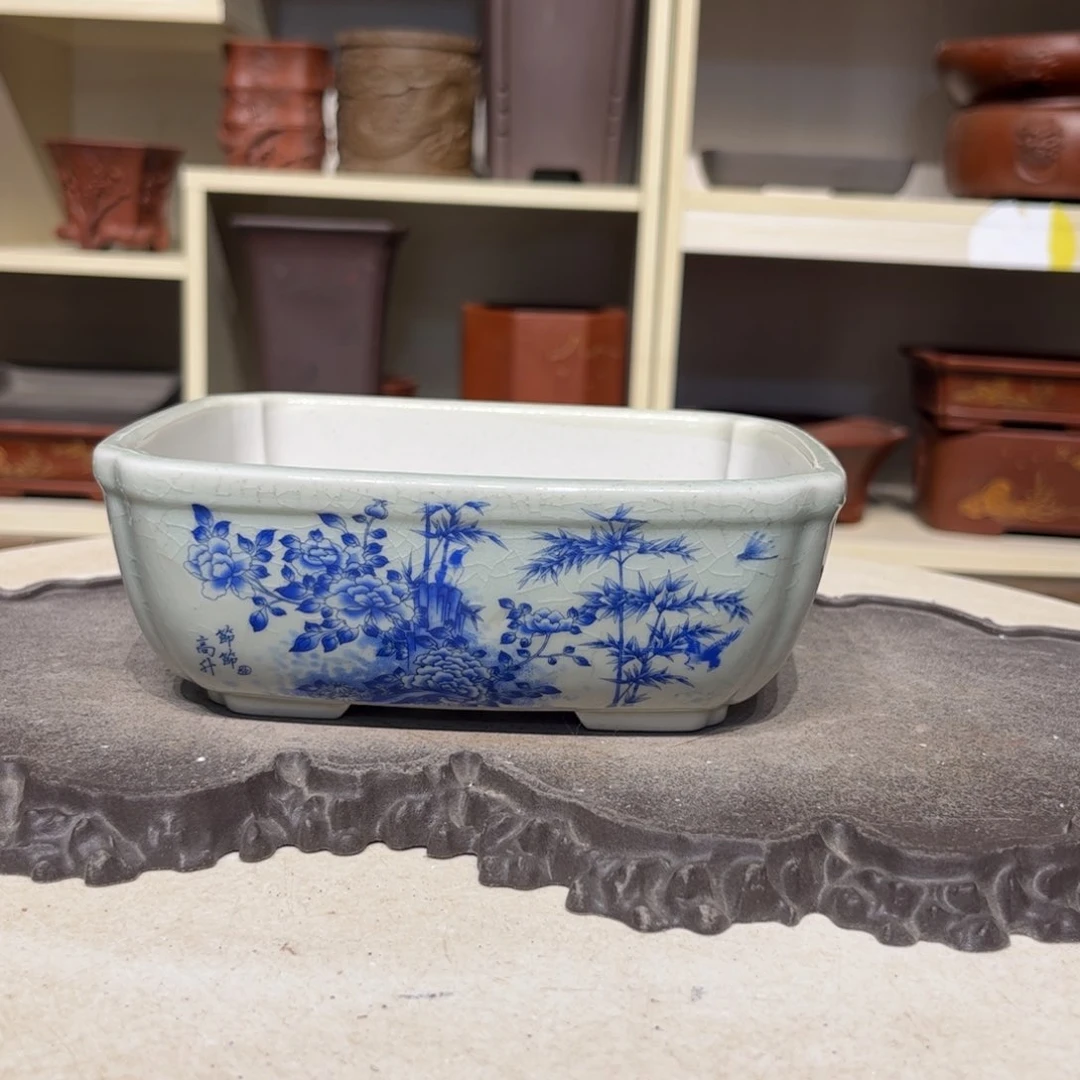 紫砂花盆瑕疵不平6-16-14。。。。