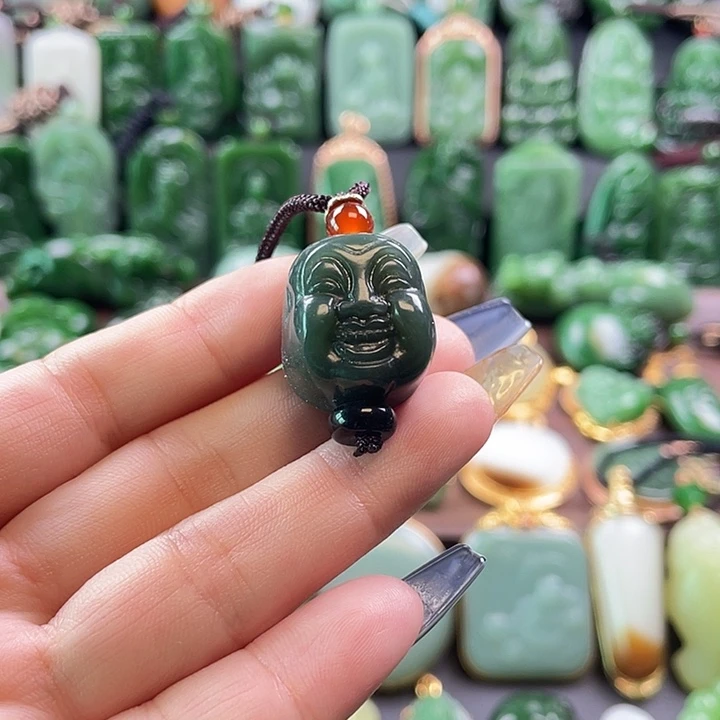 超***。和田玉未镶嵌挂件