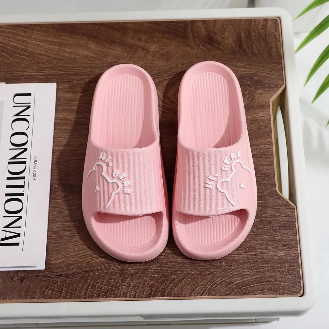 外穿时尚精品拖鞋《二婚，微瑕微脏，介意勿拍》