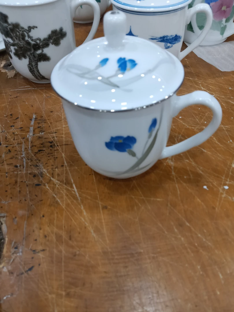 杯子杯子，杯子。杯子