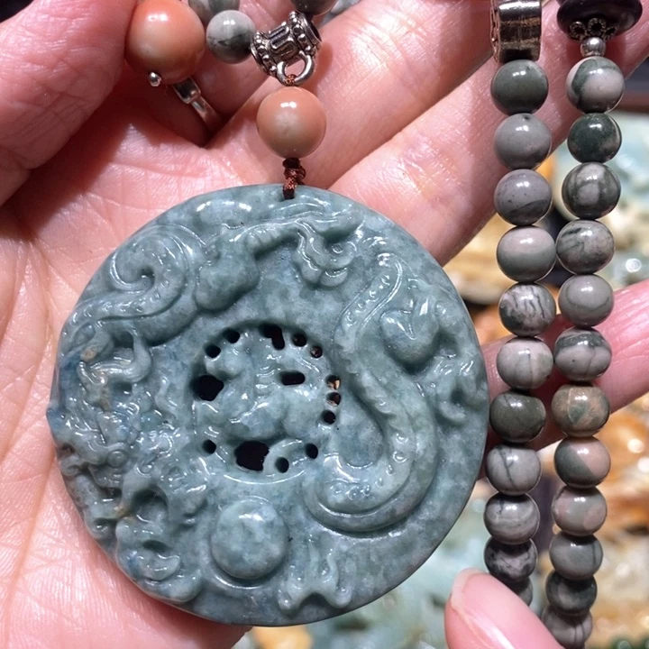 岫玉毛衣链未镶嵌