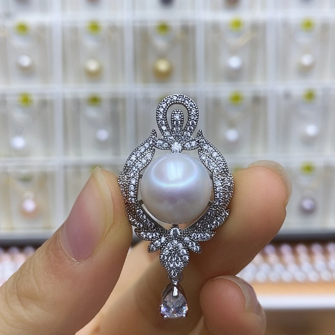 未镶嵌吊坠(赠链)淡水珍珠