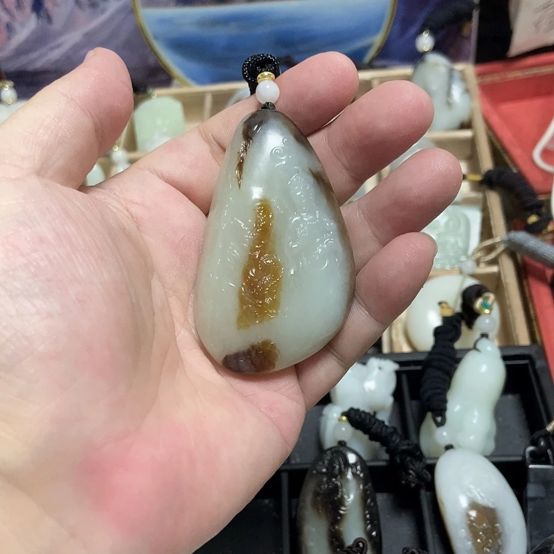 徒***劳和田玉未镶嵌手链