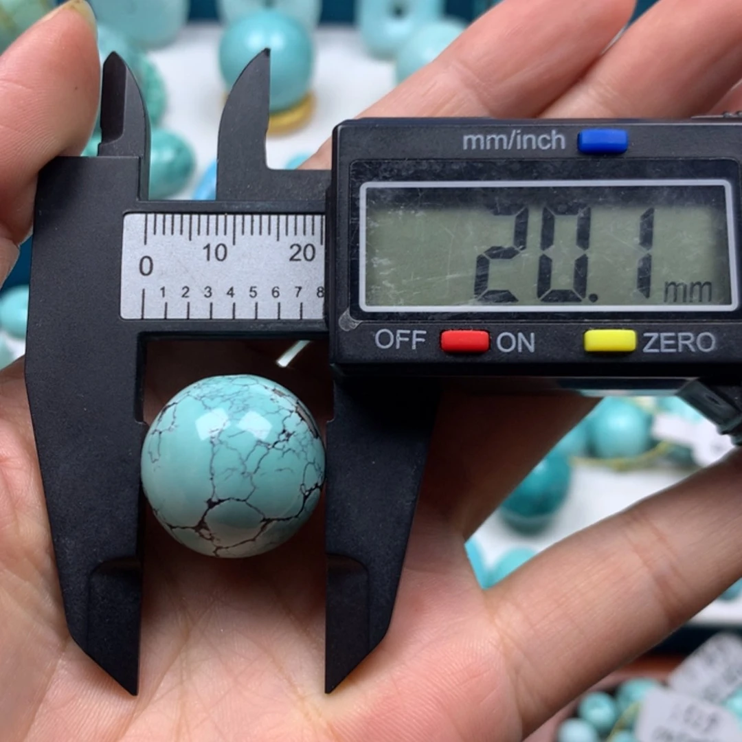 【闪购商品】未镶嵌绿松石珠宝奇石