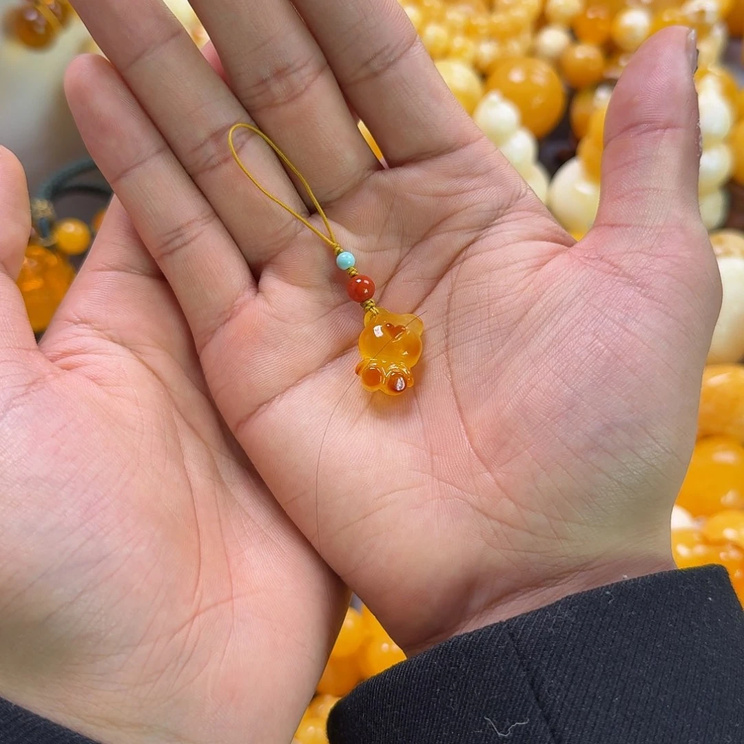 琥珀珠宝奇石未镶嵌