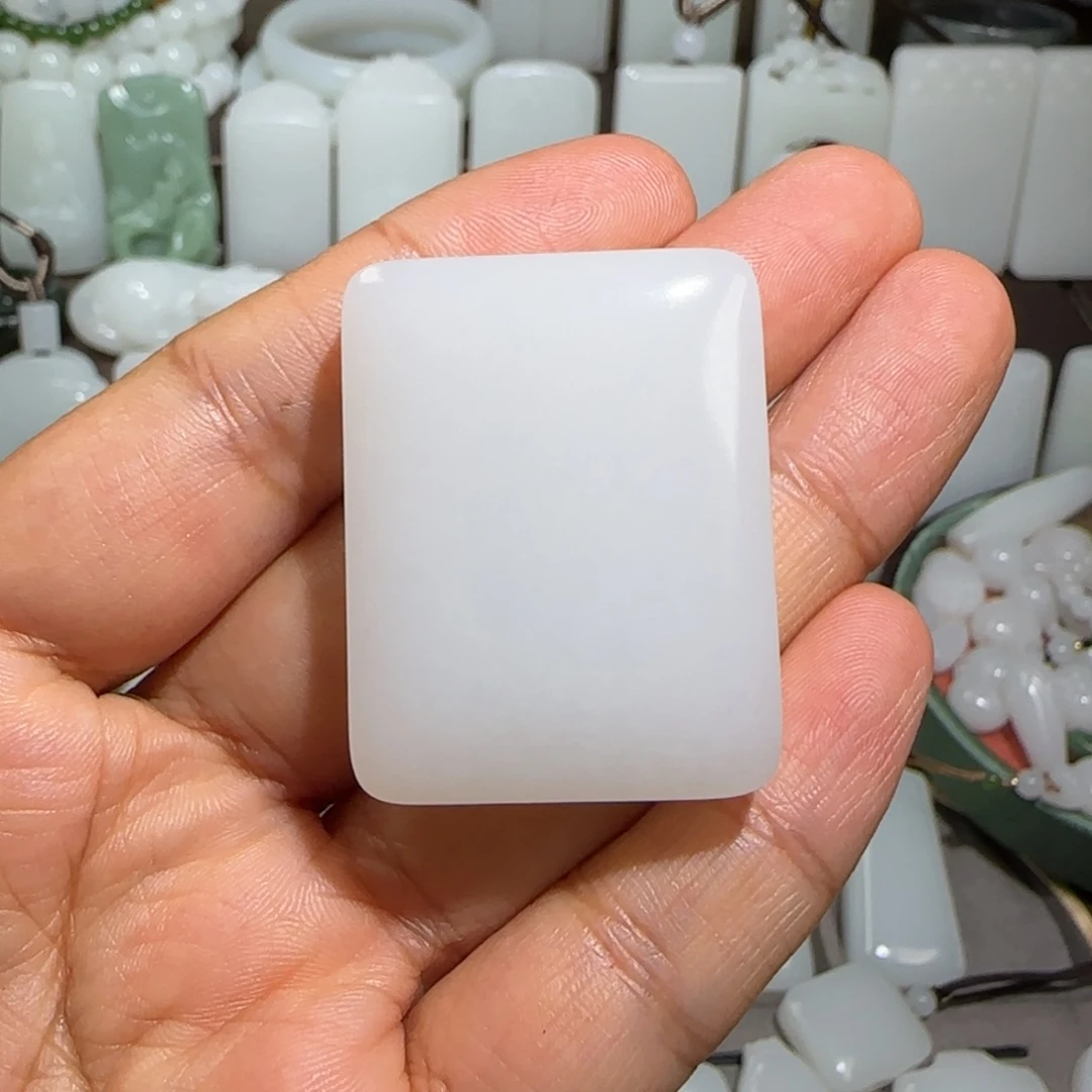 和田玉未镶嵌颈饰简*点