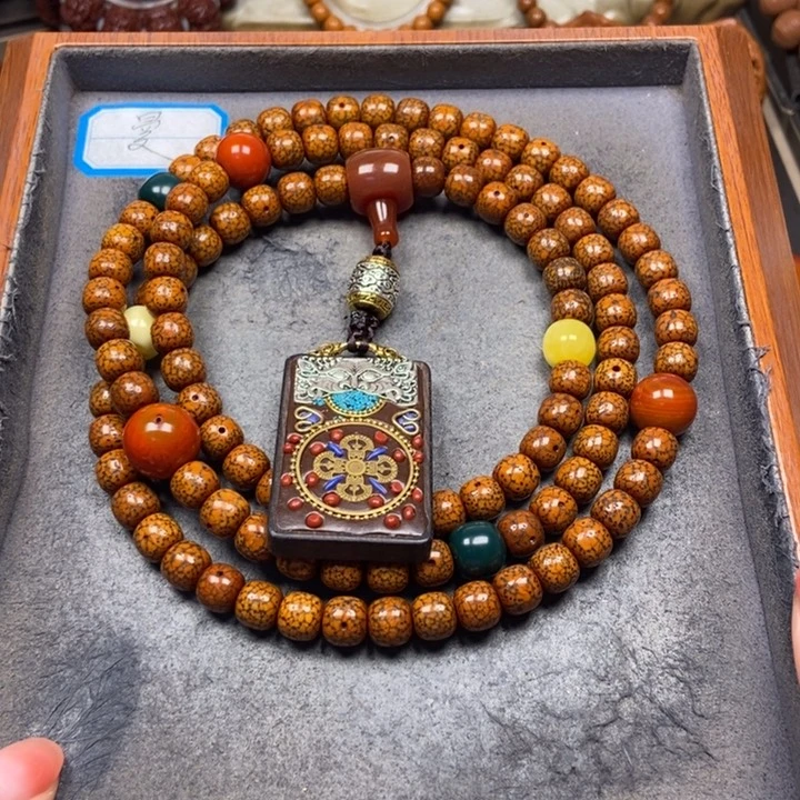 星月菩提吊坠菩提