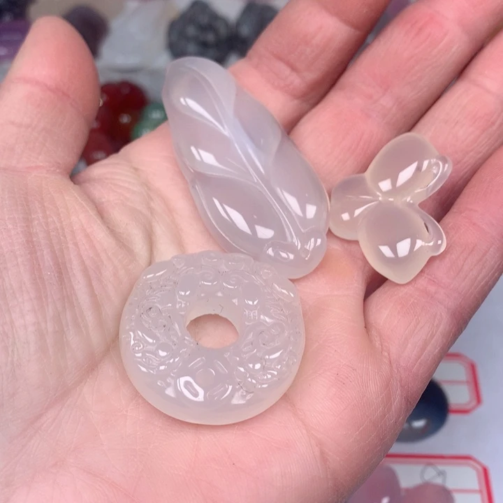玛瑙/玉髓颈饰未镶嵌芯*