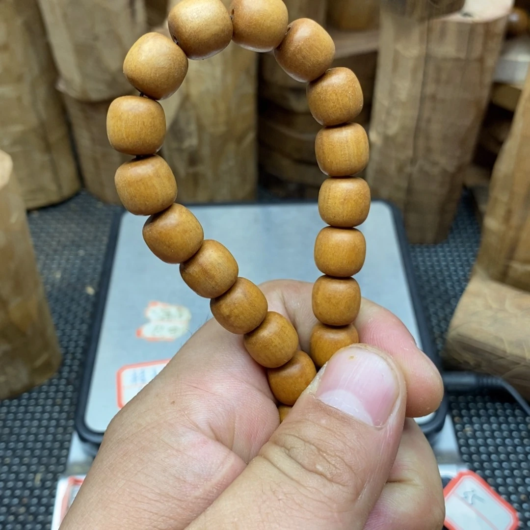 檀香木老山檀香112老行偏区